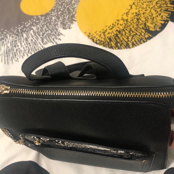 Backpack - Picture 7 of 8